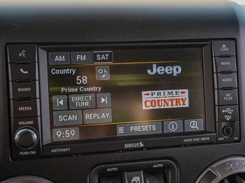 Used 2018 Jeep Wrangler Sport image 24