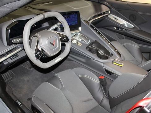 Used 2025 Chevrolet Corvette Z06 RWD image 20