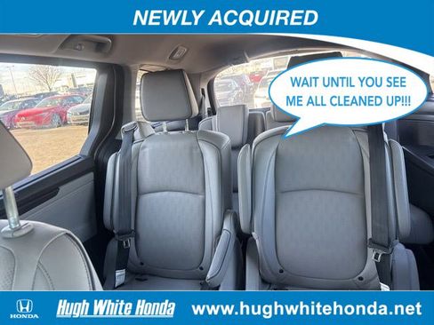 Used 2023 Honda Odyssey Elite image 14