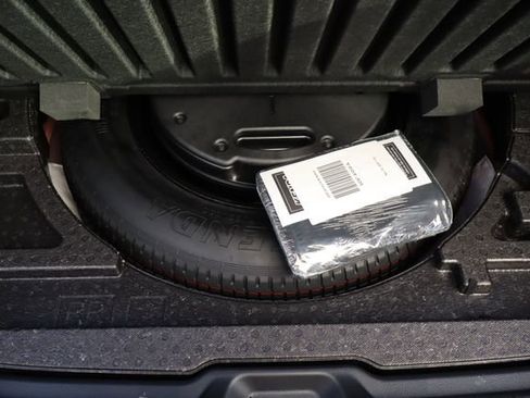 Used 2025 MAZDA CX-50 AWD 2.5 Hybrid w/ Premium Pkg image 24