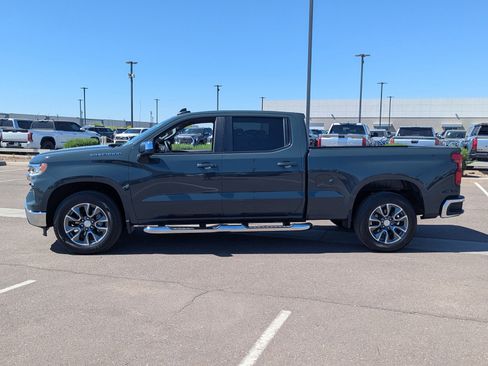 Used 2026 Chevrolet Silverado 1500 LT w/ Convenience Package II image 2