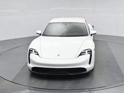 Used 2021 Porsche Taycan 4S image 37