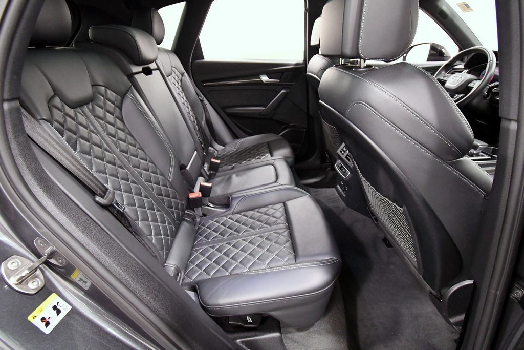 Used 2023 Audi SQ5 Premium Plus w/ Premium Plus Package AWD/4WD image 17