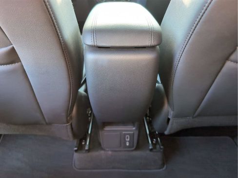 Used 2025 Buick Encore GX Preferred image 30