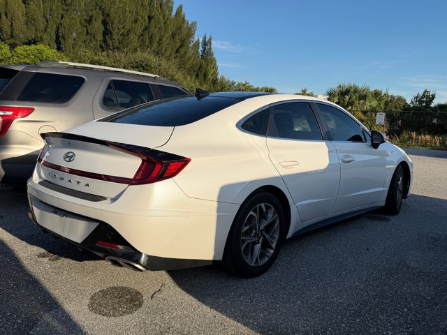 Used 2021 Hyundai Sonata SEL w/ Convenience Package FWD image 14