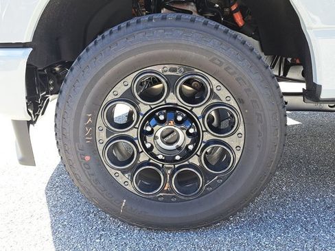 New 2026 Ford F350 Lariat w/ Black Appearance Package image 6