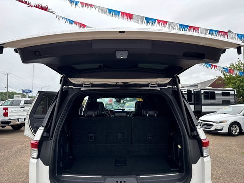 Used 2023 Lincoln Navigator Reserve AWD/4WD image 41