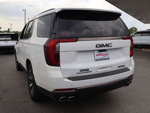 Used 2026 GMC Yukon AT4 Ultimate AWD/4WD image 5