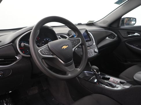 Used 2023 Chevrolet Malibu LT FWD image 22