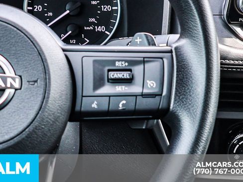 Used 2024 Nissan Rogue S FWD image 35