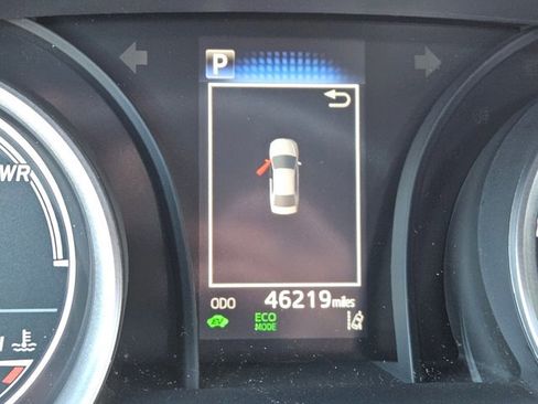 Used 2022 Toyota Camry LE image 9