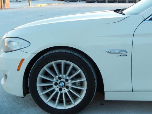 Used 2012 BMW 535i xDrive Sedan image 14