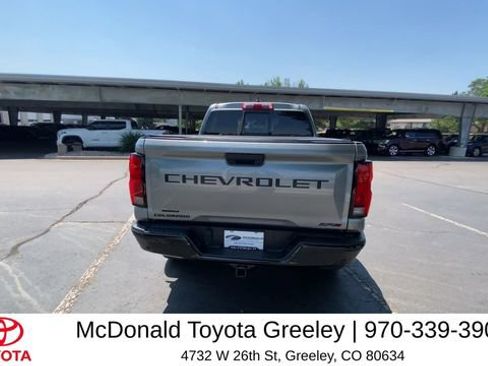 Used 2023 Chevrolet Colorado ZR2 w/ ZR2 Convenience Package III AWD/4WD image 6