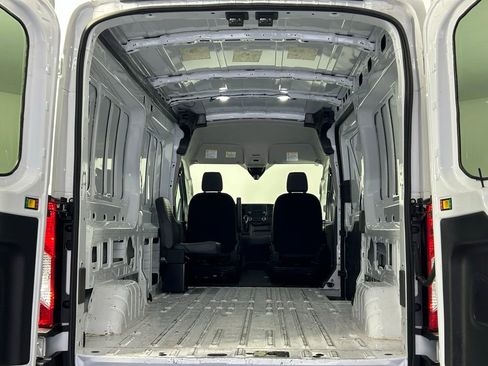 Used 2024 Ford Transit 250 148 Medium Roof image 14