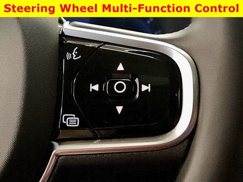 Used 2024 Volvo S90 B6 Plus image 24