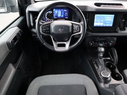 Used 2021 Ford Bronco Big Bend w/ Sasquatch Package image 4