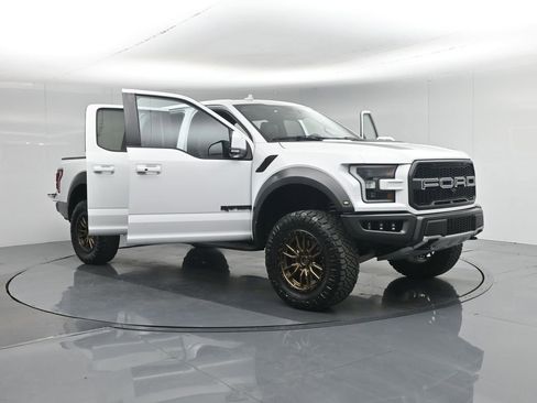 Used 2020 Ford F150 Raptor w/ Equipment Group 802A Luxury image 33
