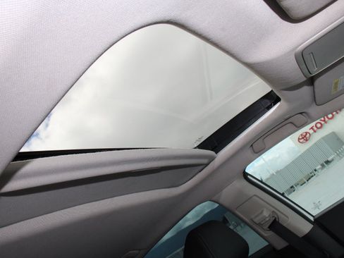 Used 2024 Honda Accord Touring image 20