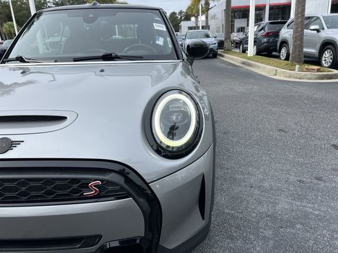 Used 2023 MINI Cooper S image 5