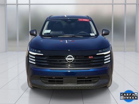 Certified 2025 Nissan Kicks SR image 9