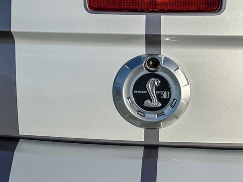 Used 2007 Ford Mustang Shelby GT500 image 22