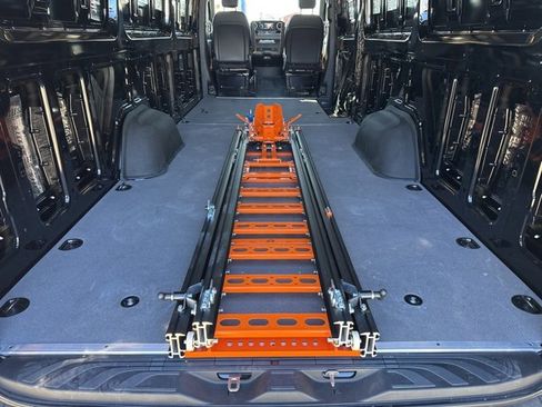 Used 2025 Mercedes-Benz Sprinter 2500 image 12