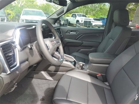 New 2025 GMC Canyon Elevation w/ Convenience Package image 7