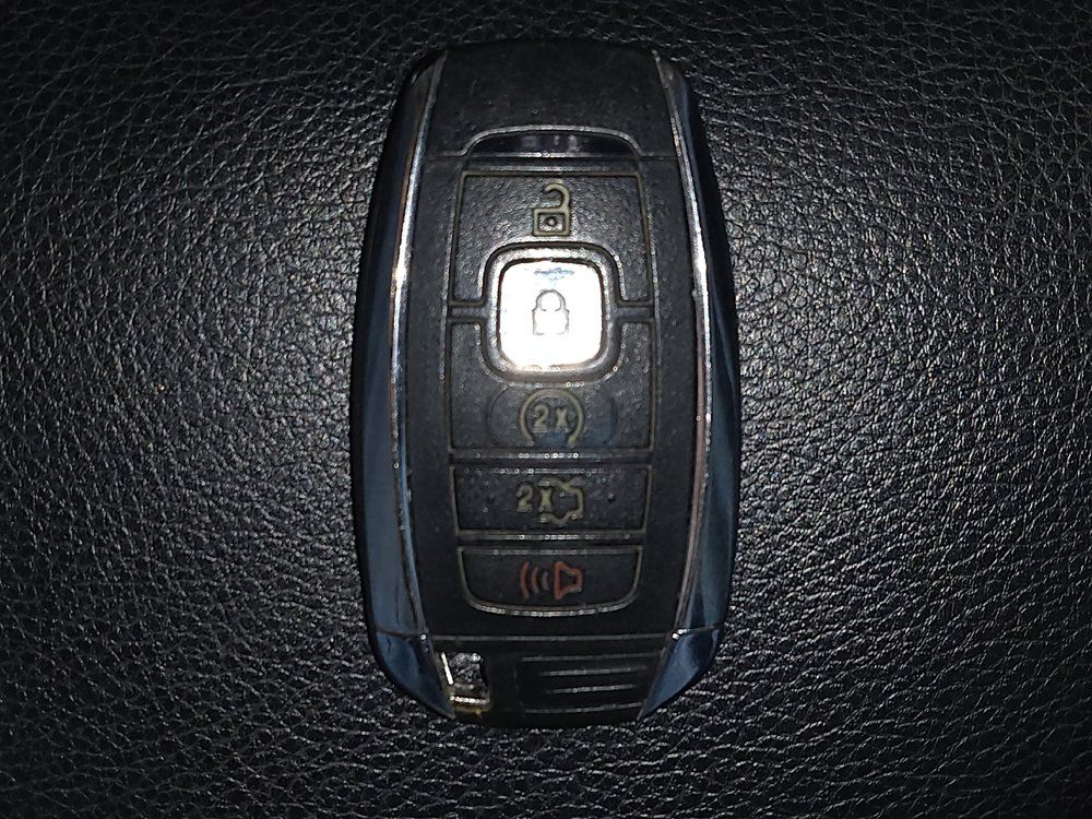 Used 2018 Lincoln MKX Premiere FWD image 32