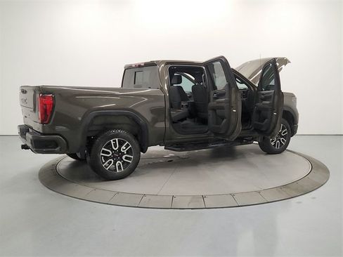 Used 2023 GMC Sierra 1500 AT4 w/ Technology Package image 15