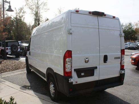 Used 2023 RAM ProMaster 2500 image 21