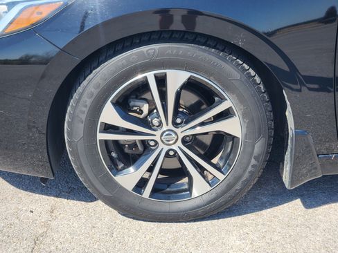 Used 2020 Nissan Sentra SV FWD image 10