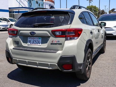 Used 2023 Subaru Crosstrek 2.0i Premium w/ Special Edition AWD/4WD image 9