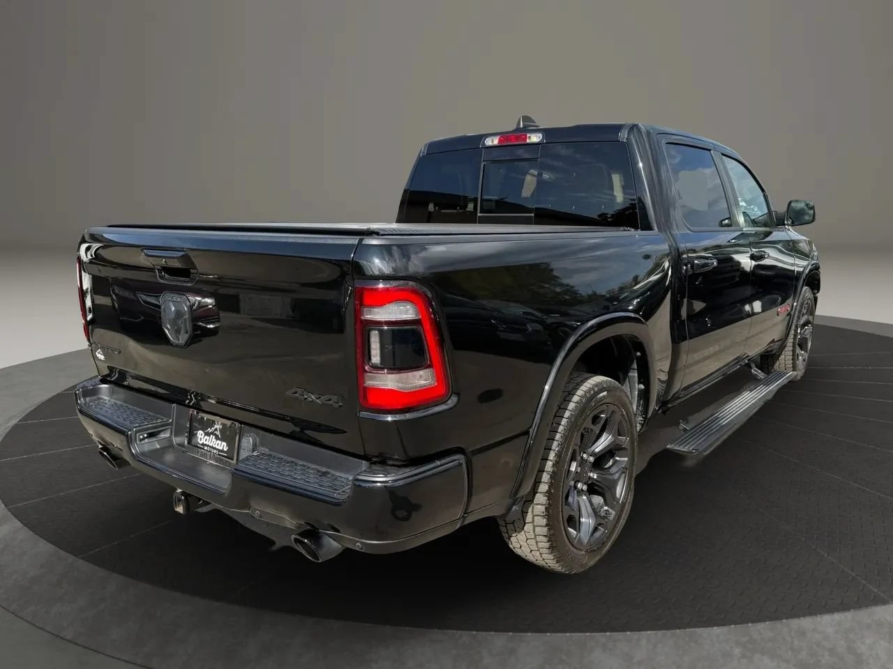 Used 2022 RAM 1500 Limited w/ (RED) Edition AWD/4WD image 5