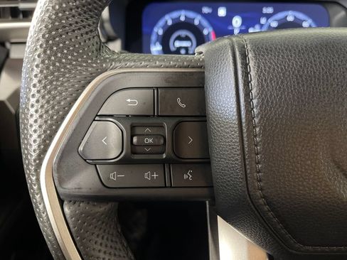 Certified 2024 Toyota Tacoma TRD Off-Road w/ TRD Off Road Upgrade Package AWD/4WD image 26