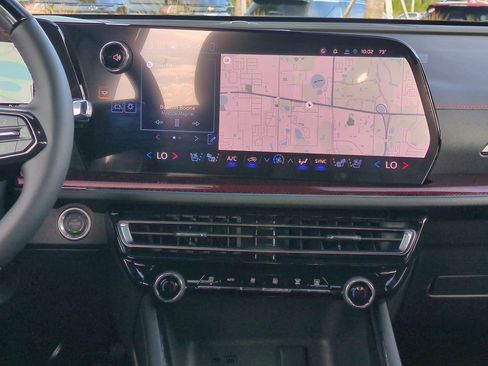 New 2026 Chevrolet Traverse RS image 18