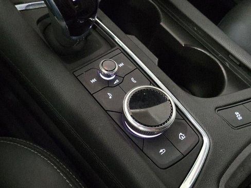 Certified 2022 Cadillac XT5 Premium Luxury image 25