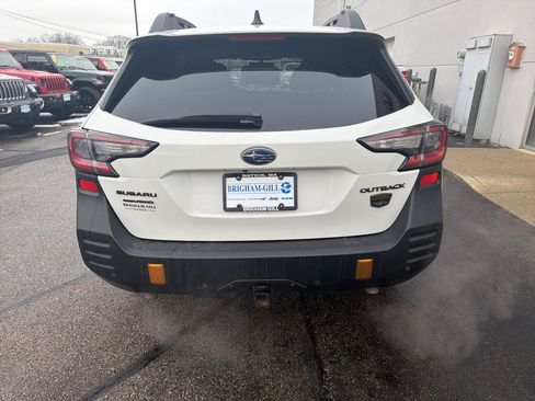 Used 2023 Subaru Outback Wilderness image 19