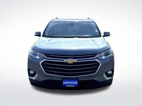 Used 2018 Chevrolet Traverse LT AWD/4WD image 3