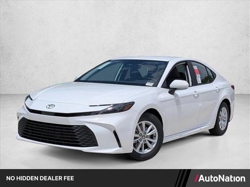 New 2026 Toyota Camry LE FWD image 1