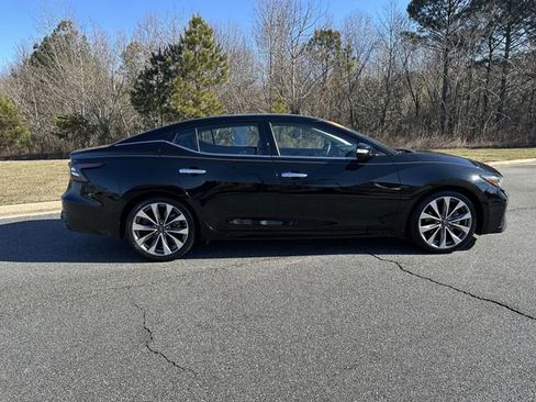 Certified 2023 Nissan Maxima Platinum w/ Sport Mat Group FWD image 8