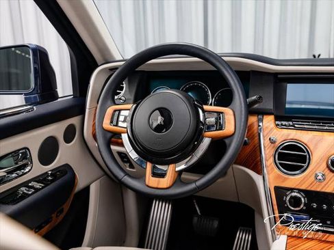 Used 2019 Rolls-Royce Cullinan AWD/4WD image 39