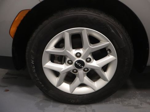 Used 2022 Kia Soul LX w/ Technology Package FWD image 26