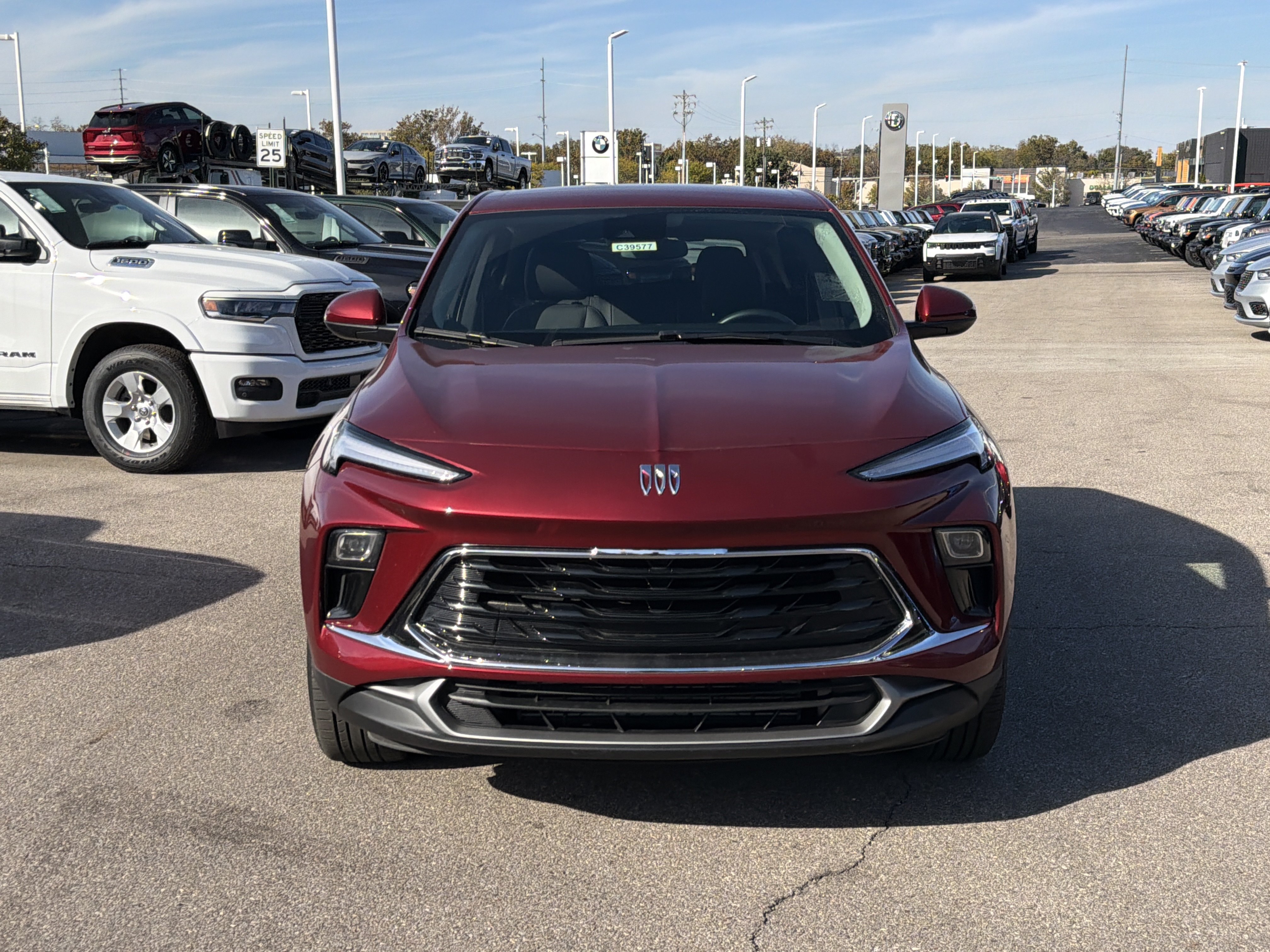 Used 2024 Buick Encore GX Preferred FWD image 3