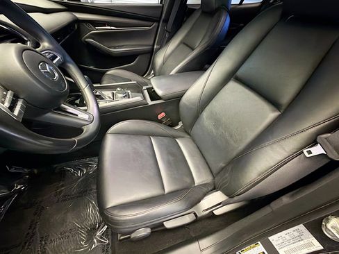 Used 2019 MAZDA MAZDA3 Sedan image 11