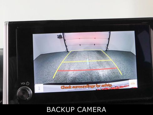 Used 2024 Toyota RAV4 XLE image 18