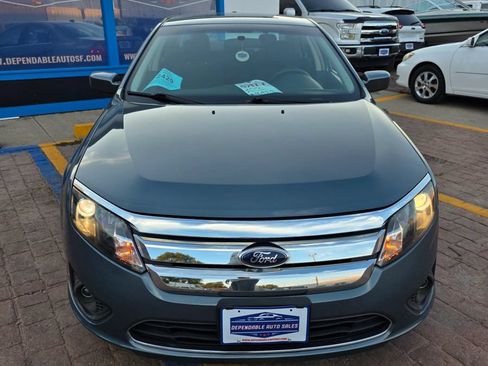 Used 2012 Ford Fusion SE FWD image 2