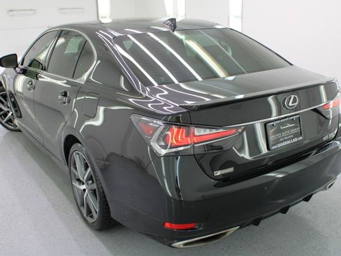Used 2018 Lexus GS 350 F Sport RWD image 31