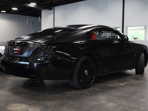 Used 2018 Rolls-Royce Wraith RWD image 6