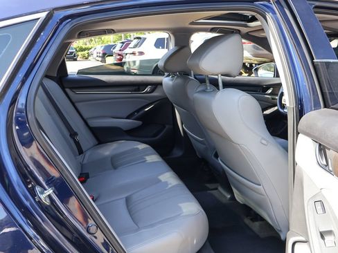 Used 2018 Honda Accord Touring image 35