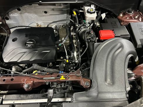 Used 2022 Buick Encore GX Select image 25